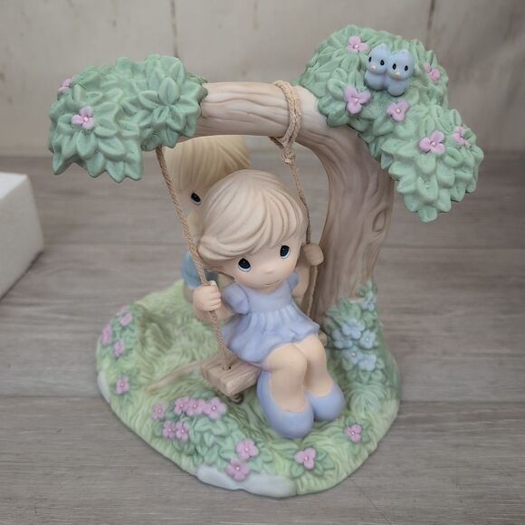 Precious Moments Your Love Lifts Me Higher Limited Edition Figurine 213004 New - Picture 10 of 15